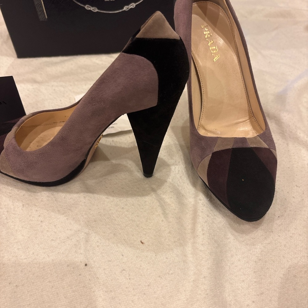 Prada FW2008 Graphic Suede Pumps | Camoscio Grafic | Size 37.5 - Picture 8 of 9